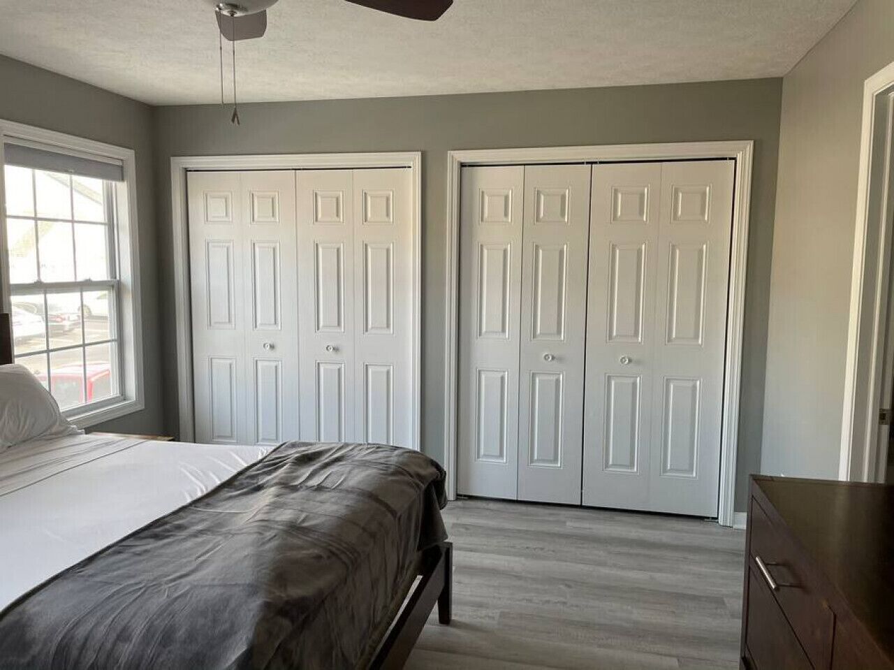 1 bedroom, desk, iron/ironing board, WiFi