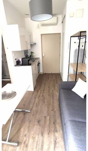 Smart TV - Le Port - Cozy studio perfectly located (Nice)