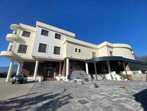 Overnatningsstedets facade