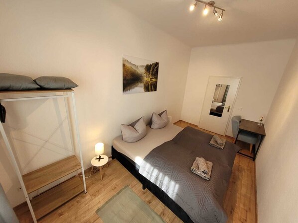 2 Schlafzimmer, Bügeleisen/Bügelbrett, WLAN, Bettwäsche