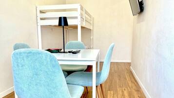 Familien-Suite (2) | 1 Schlafzimmer, Allergikerbettwaren, Daunenbettdecken, Zimmersafe