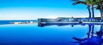 Upscale 2bdrm Condo In La Jolla