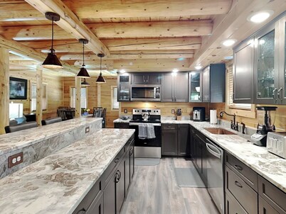 Alpine Valley by Taylor Made Deep Creek