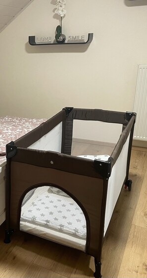 1 bedroom, travel crib, free WiFi, bed sheets
