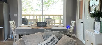 The Queen Bee Farm Stay/Hot tub 