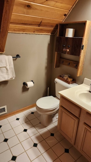 Shower, eco-friendly toiletries, hair dryer, towels