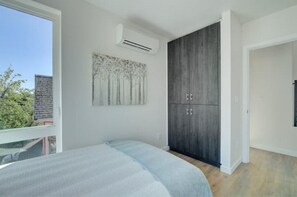 2 室のベッドルーム、旅行用ベビーベッド、WiFi