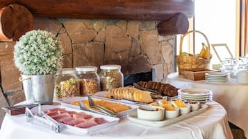 Desayuno continental incluido todos los días