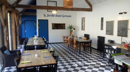 Le Jardin Saint Germain Lodges and Events #1
