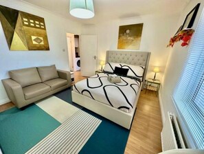 2 bedrooms