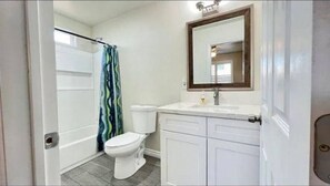 Towels, soap, shampoo, toilet paper
