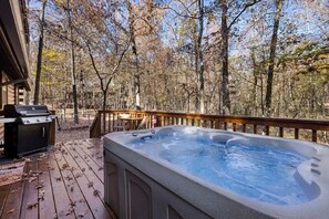 Bañera de hidromasaje exterior