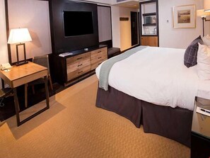 1 bedroom, in-room safe, iron/ironing board, free WiFi - Mountainside Retreat, Hot Tub, Pool & Gym Access (Beaver Creek)