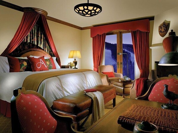 1 bedroom, in-room safe, iron/ironing board, free WiFi