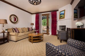 Tv, pejs, dvd-afspiller