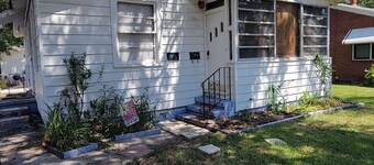 Charming Family Friendly, Pet Friendly Bungalow, Sleeps 6 - Jacksonville, FL