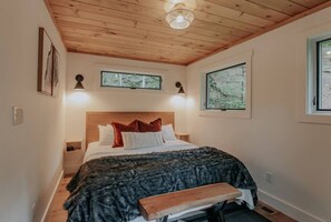 1 slaapkamer, een bureau, een strijkplank/strijkijzer, gratis wifi