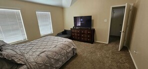 Room - katy houston
 (Katy)