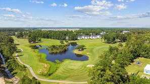 Golf - 18th Hole Hideout (Myrtle Beach)