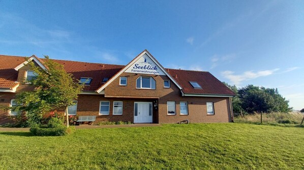 Imagen sin descripción, 1 de 21, botón