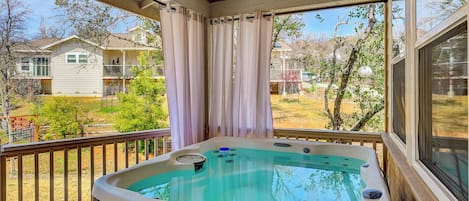 Baignoire à remous intérieure