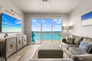 TV, DVD player - GULF FRONT Bedroom @ CELADON BEACH RESORT ~FREE Beach Chair Service! (Panama City Beach)