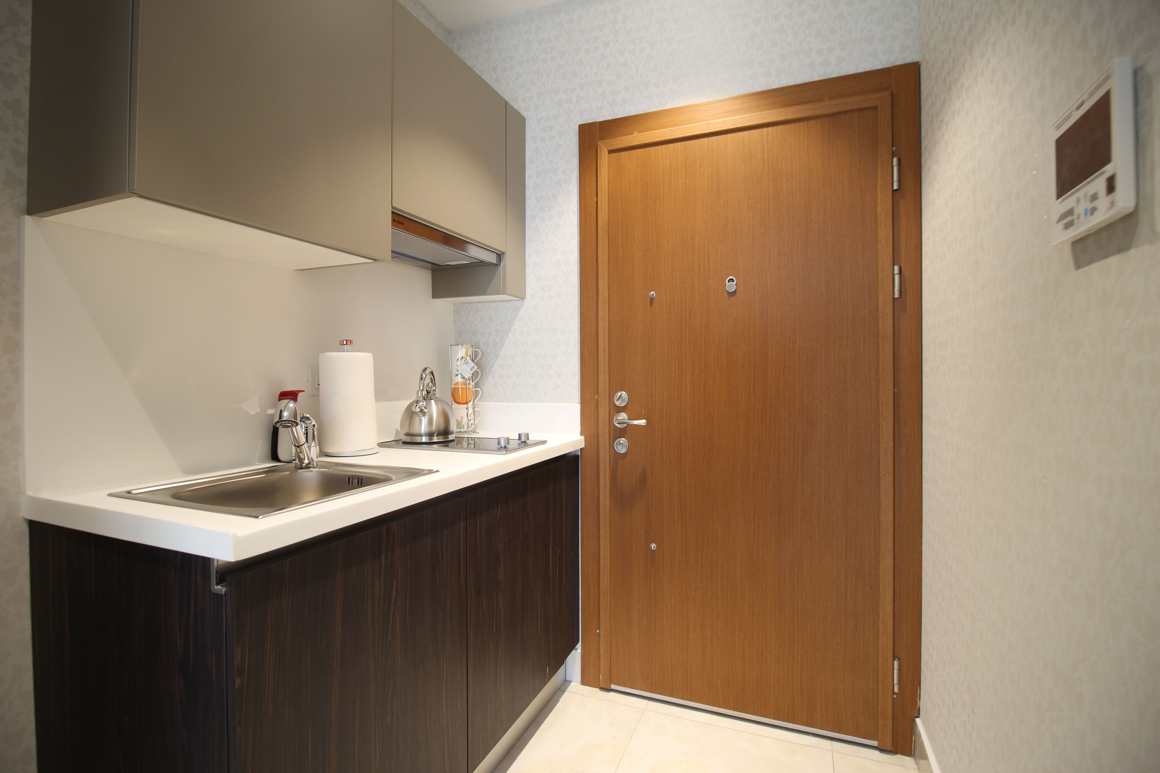 design room | private kitchen | microwave, oven, stovetop, cookware/dishes/utensils