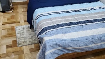 2 slaapkamers, een kluis op de kamer, een strijkplank/strijkijzer