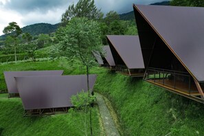 Mountain view - KEMA Merbabu powered by Cocotel (Ampel)