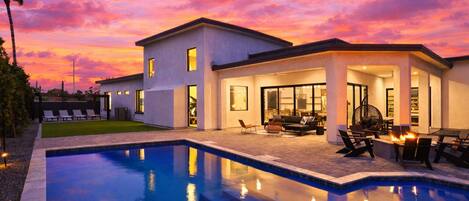 Et oppvarmet basseng