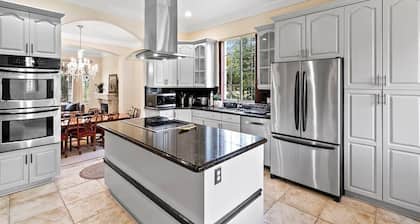 7 Bedroom Equestrian Haven
