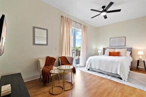 7 bedrooms, desk, iron/ironing board, free WiFi