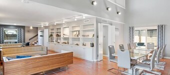 Ocean Drive Oasis w Hot Tub Awaits