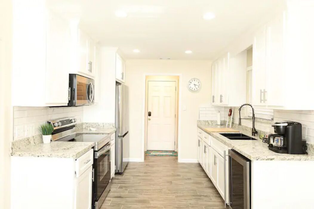 3 bedroom/2 bath/pool