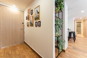 Interior - VH | Condesa great location Near parks | 166 (Ciudad de México)