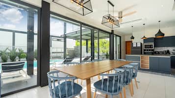 Premium Villa | In-room dining