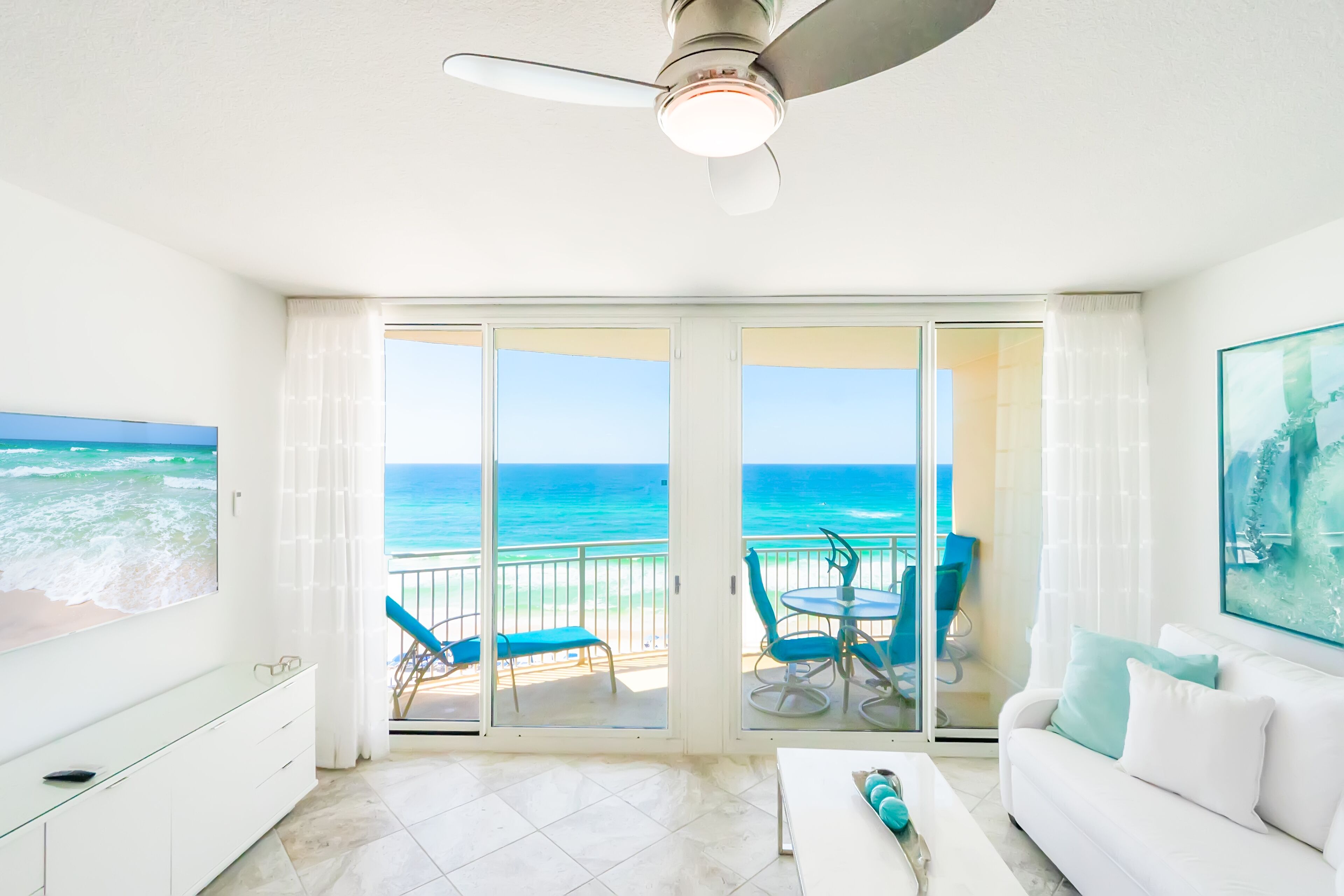 TV connectée, livres, imprimantes