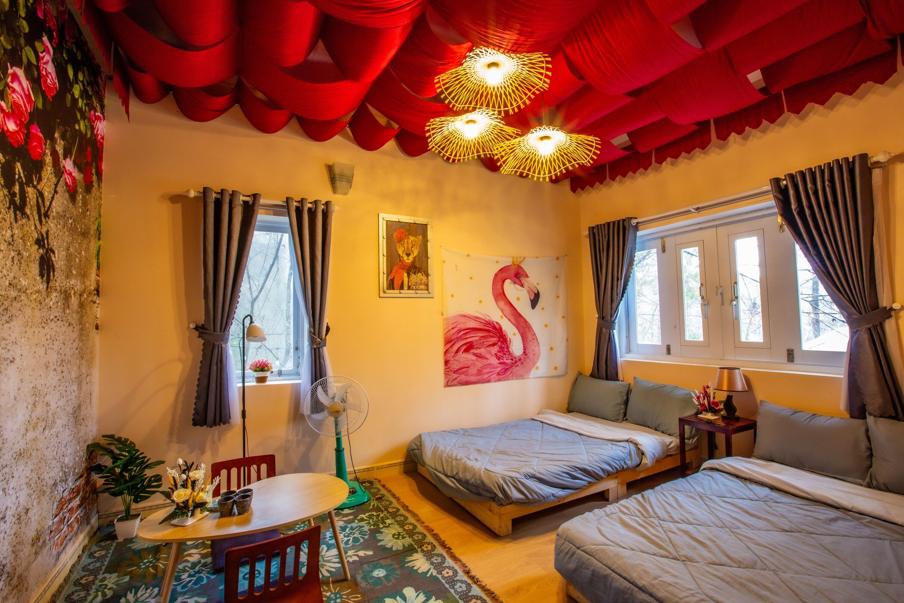 Habitación Deluxe con 2 camas individuales | Wifi gratis y ropa de cama