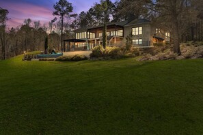 Exterior - Macon Secluded Lakefront Paradise - Pool, Hot Tub, Gym, Gameroom, Steamroom (Lizella)