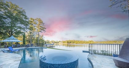Macon Secluded Lakefront Paradise - Pool, Hot Tub, Gym, Gameroom, Steamroom