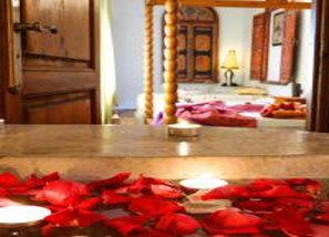 11 bedrooms, iron/ironing board, WiFi, bed sheets - Typical and lovely Riad in the heart of Marrakech 11 Rooms 28 people 

 (Marrakech)