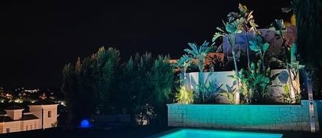 Piscine extérieure