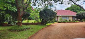 อพาร์ทเมนท์ | 3 ห้องนอน