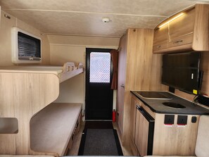 Family Mobile Home - Bidiyah Caravans (BJNCO RVS) (Jalan Bani Buhassan)