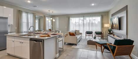 5 bedrooms