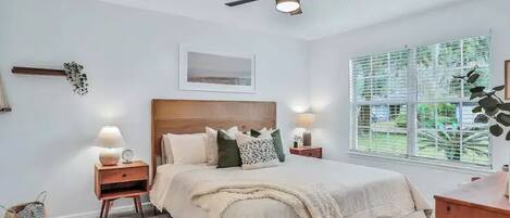 4 多间卧室、熨斗/熨衣板、WiFi、床单