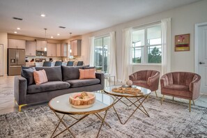 House | 6 bedrooms - Chic Luxury Decor Prime Location Game Room Bliss (Kissimmee)