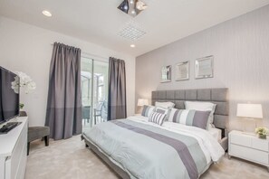 4 bedrooms - Premium Comfort Beautiful Home Private Pool (Kissimmee)