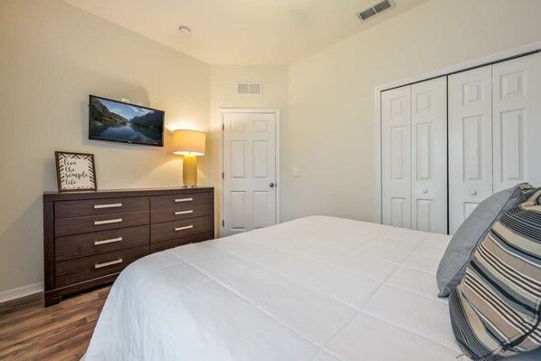 House | 4 bedrooms - Remodeled Gem - Comfort and Location (Kissimmee)