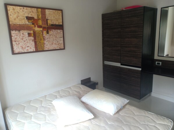 1 bedroom, WiFi, bed sheets, wheelchair access